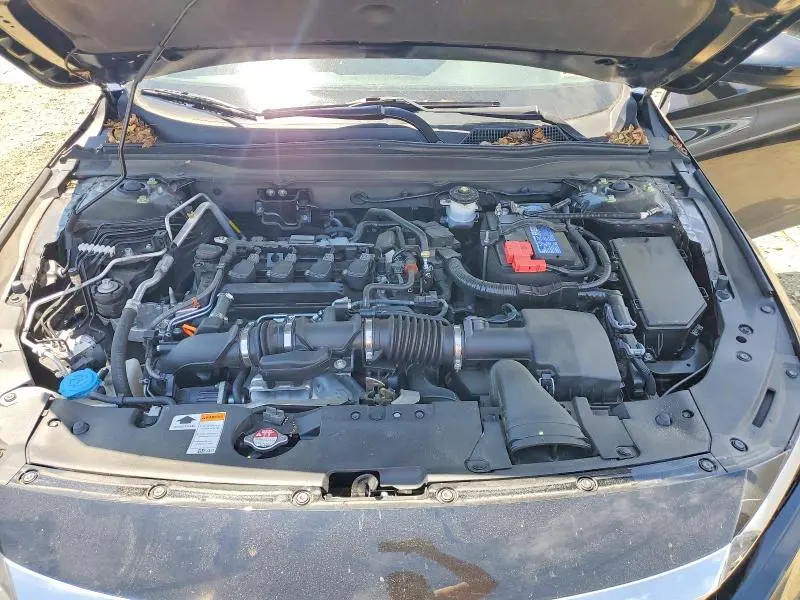 2022 HONDA ACCORD LX  