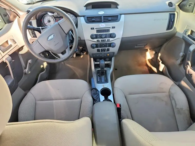 2010 FORD FOCUS   