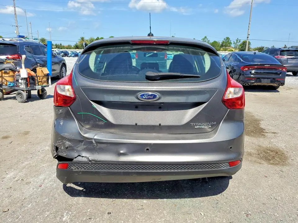 2012 FORD FOCUS TITANIUM  