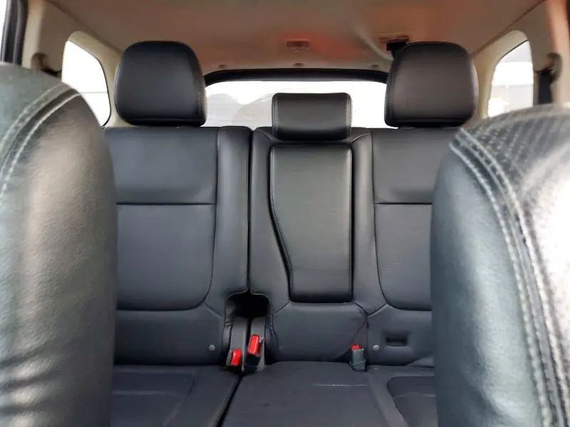 2014 MITSUBISHI OUTLANDER SE  