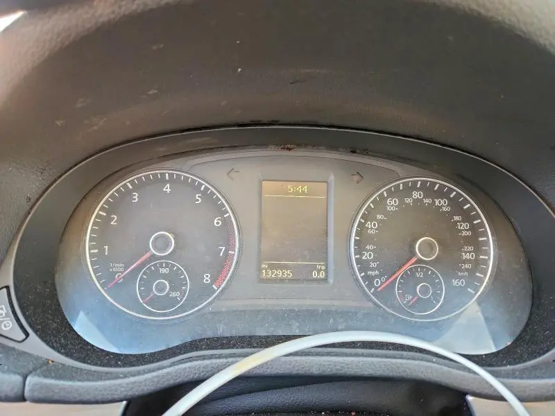 2015 VOLKSWAGEN PASSAT SE  