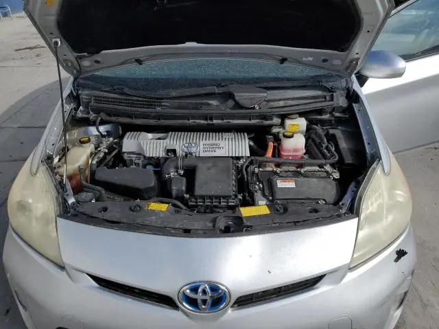 2013 TOYOTA PRIUS   