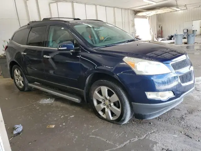 2011 CHEVROLET TRAVERSE LT  