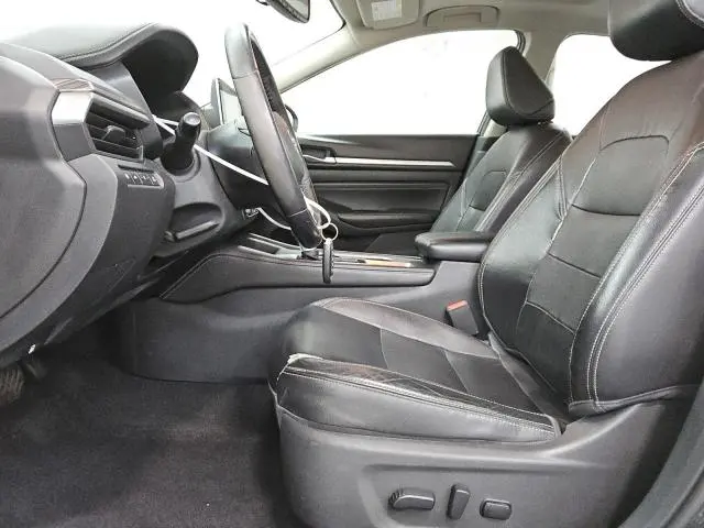 2019 NISSAN ALTIMA SL  