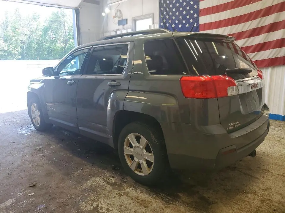 2013 GMC TERRAIN SLE  
