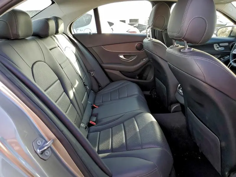 2019 MERCEDES-BENZ C 300  