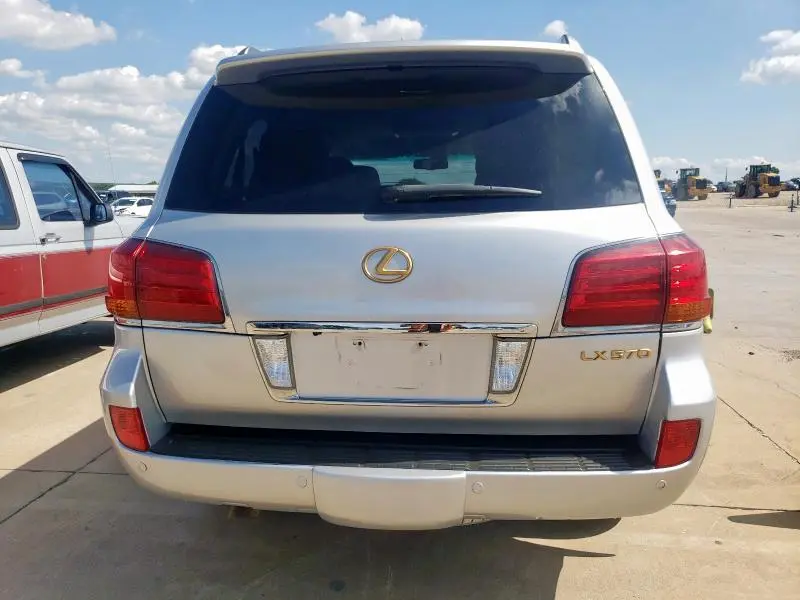 2011 LEXUS LX 570  