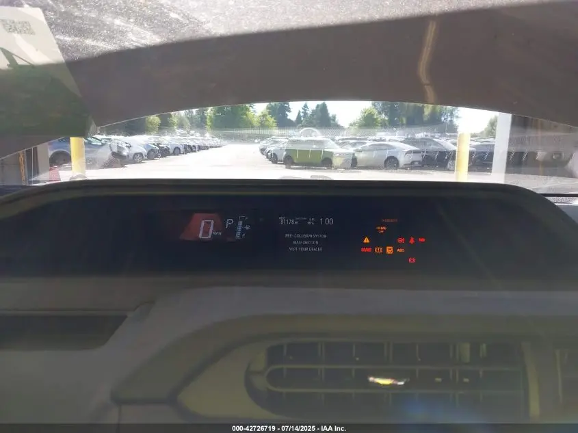2017 TOYOTA PRIUS C TWO