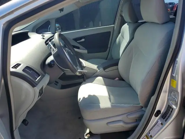 2010 TOYOTA PRIUS III  