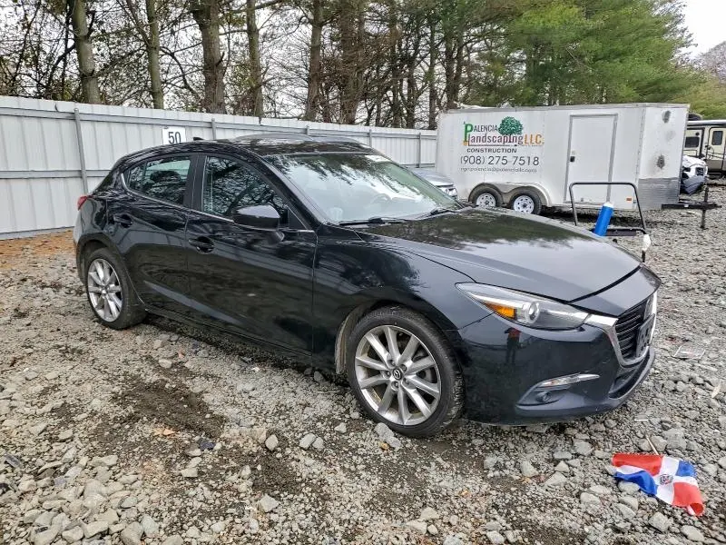 2017 MAZDA 3 GRAND TOURING  