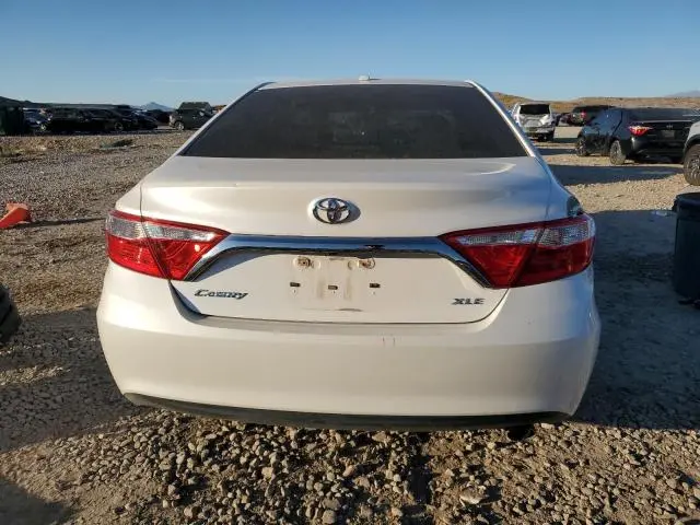 2015 TOYOTA CAMRY LE