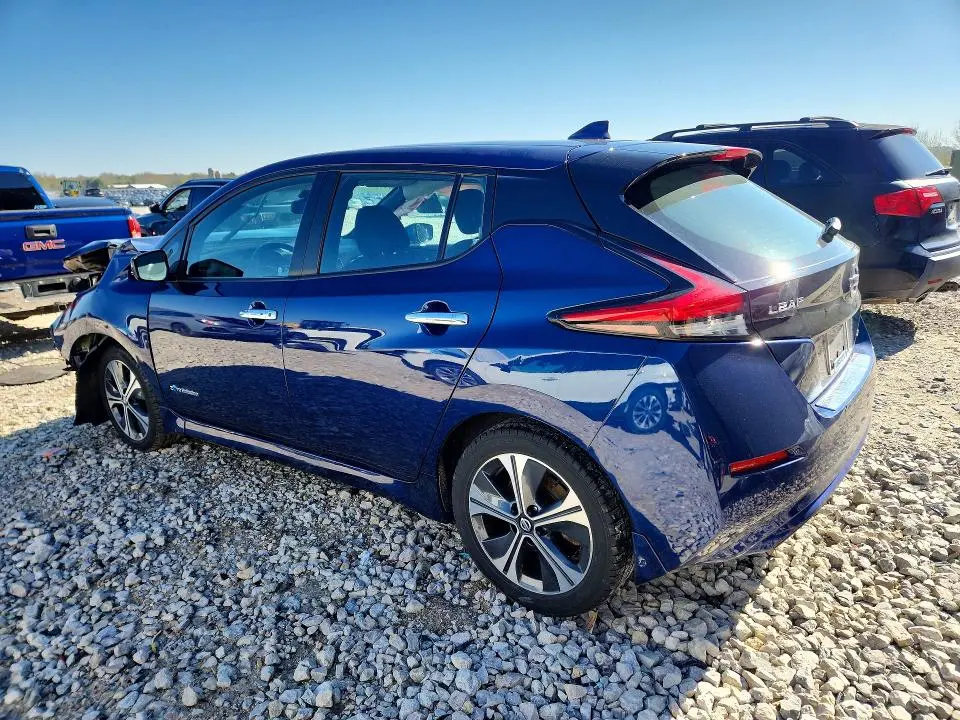 2019 NISSAN LEAF SV  