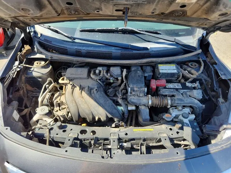 2019 NISSAN VERSA SV  