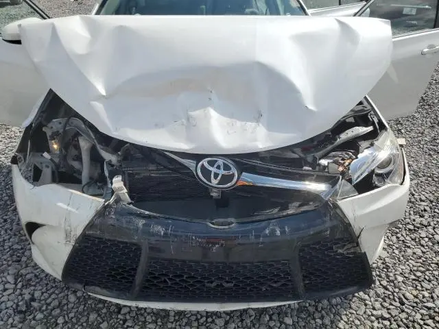 2016 TOYOTA CAMRY LE  