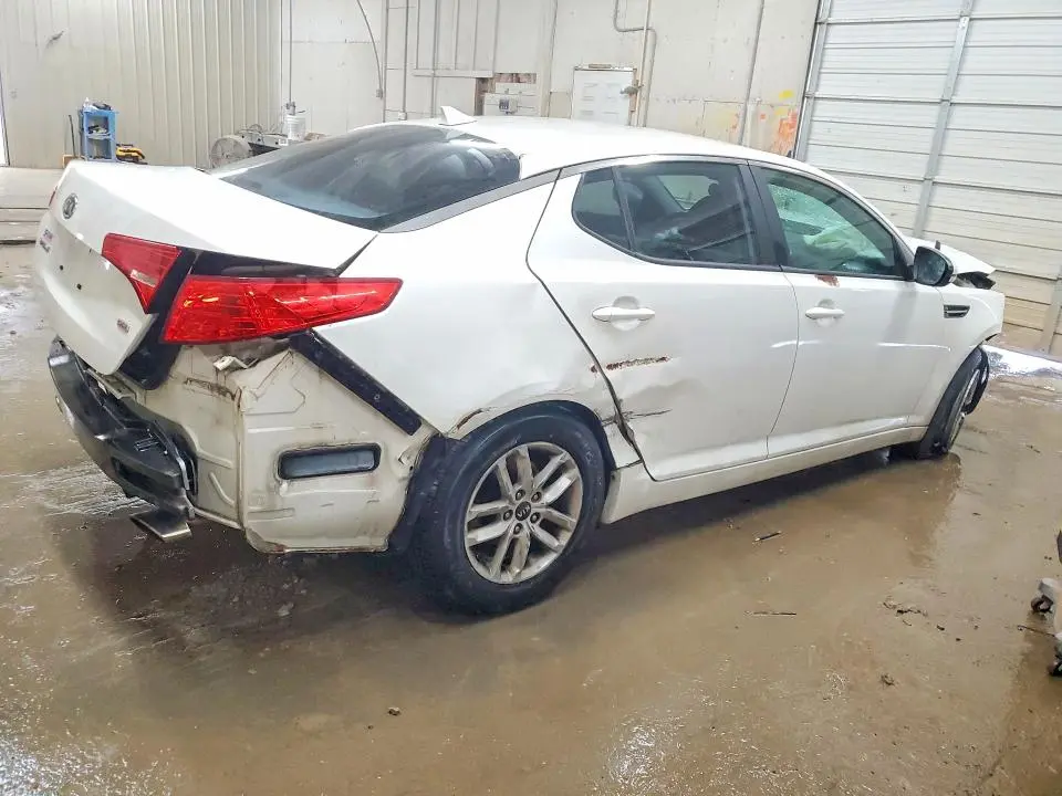 2011 KIA OPTIMA LX  
