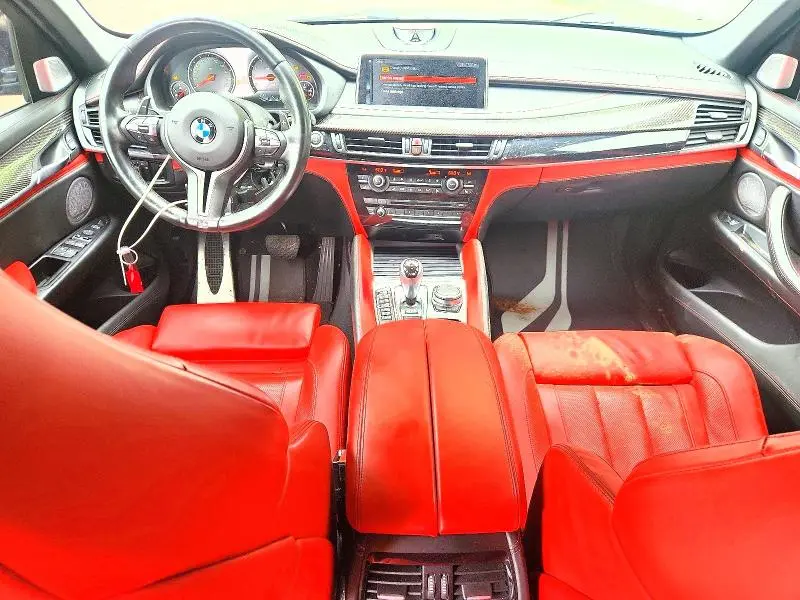 2019 BMW X6 M  