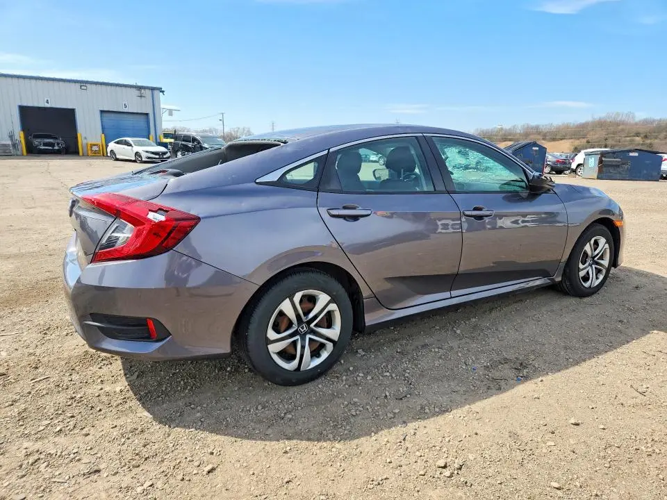 2018 HONDA CIVIC LX  