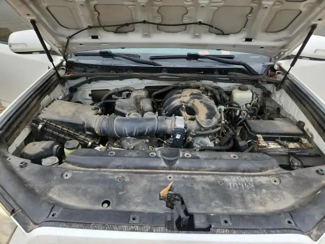 2013 TOYOTA 4RUNNER SR5  