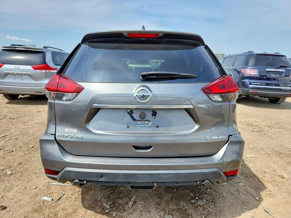 2018 NISSAN ROGUE SV  