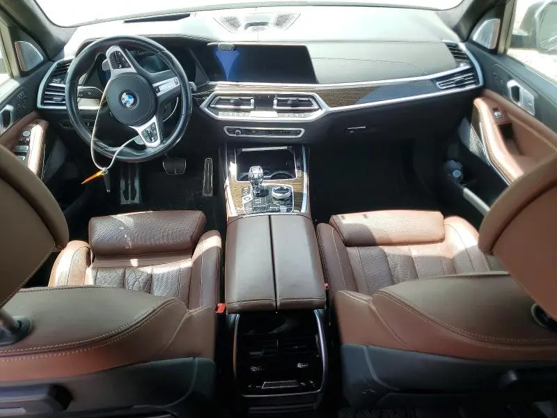 2021 BMW X7 M50I  
