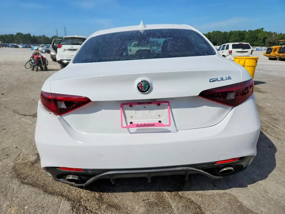 2018 ALFA ROMEO GIULIA   