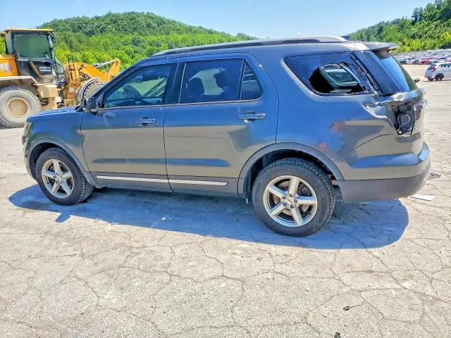2017 FORD EXPLORER XLT  