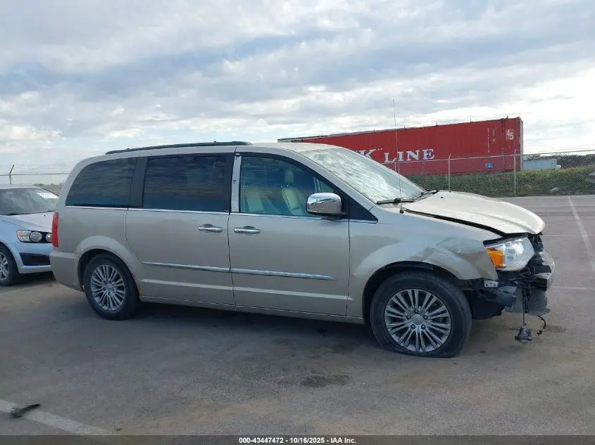 2014 CHRYSLER TOWN & COUNTRY TOURING-L