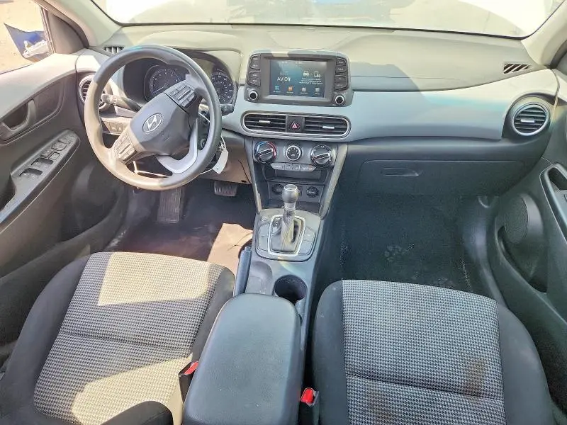 2024 HYUNDAI KONA SE  