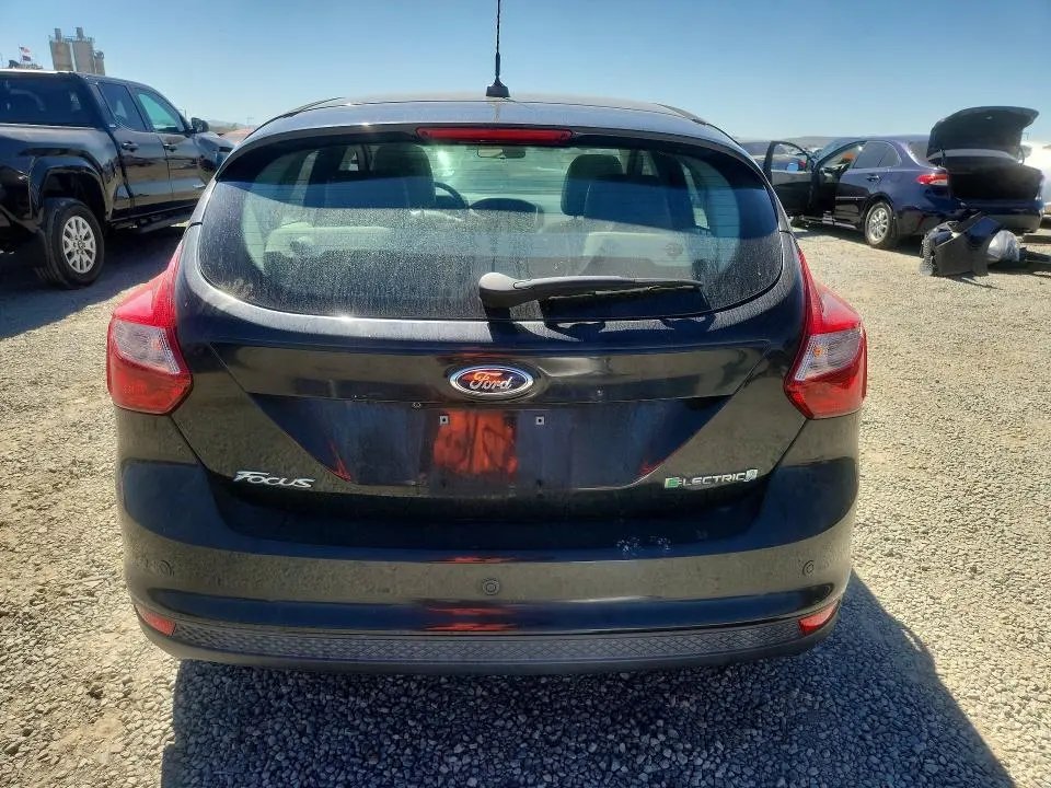 2013 FORD FOCUS BEV  