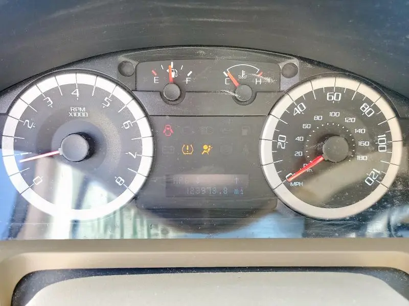 2010 FORD ESCAPE LIMITED  