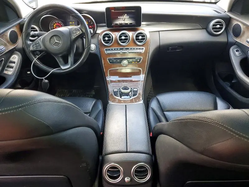 2017 MERCEDES-BENZ C 300  