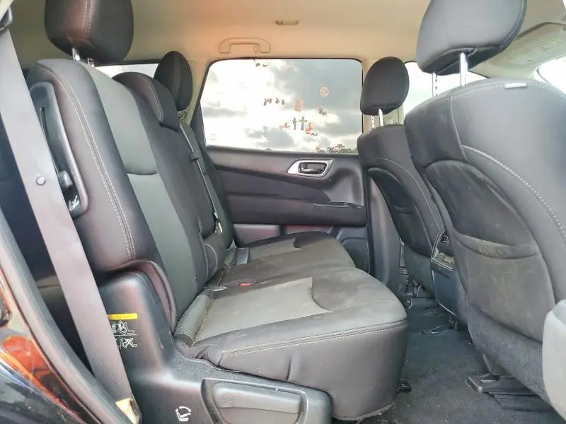 2017 NISSAN PATHFINDER S  