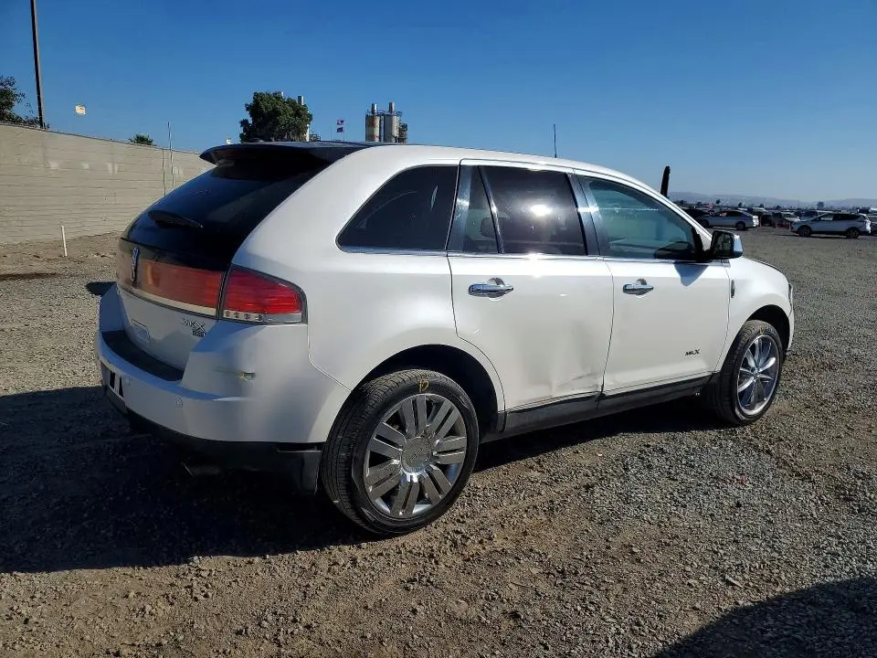 2010 LINCOLN MKX   