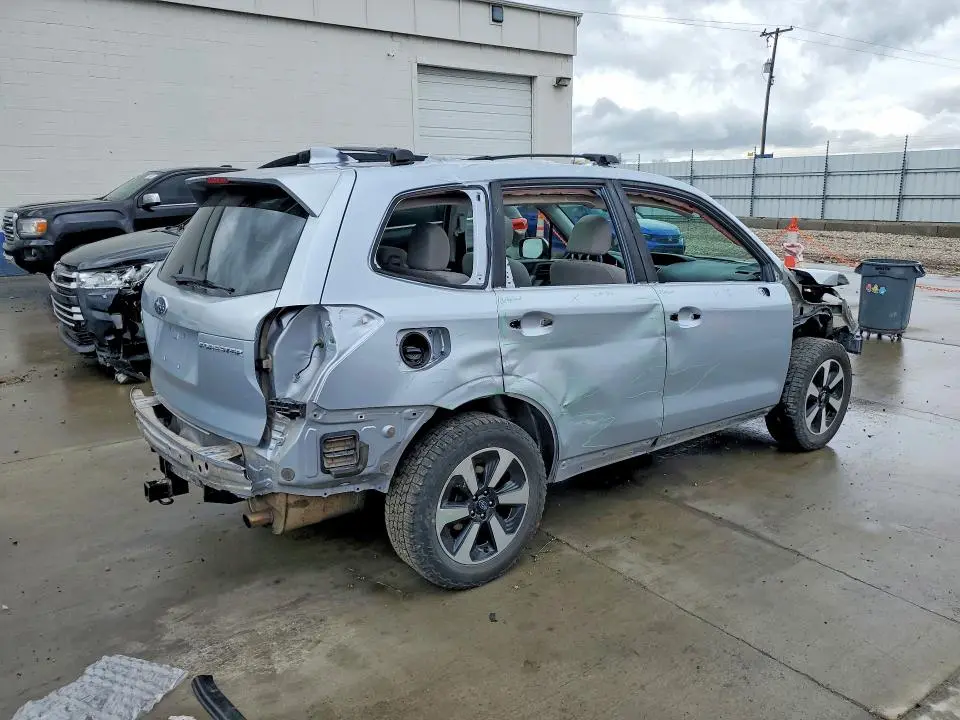 2018 SUBARU FORESTER 2.5I PREMIUM  