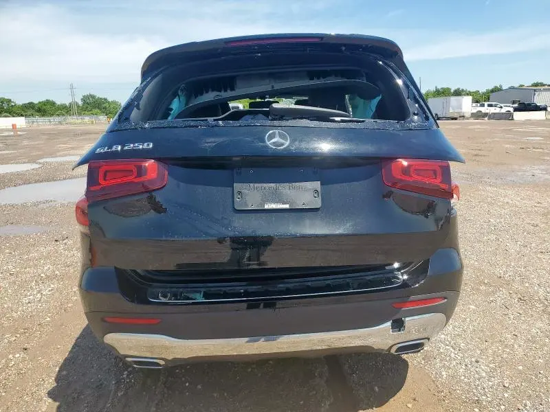 2020 MERCEDES-BENZ GLB 250  