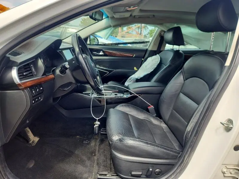 2019 KIA CADENZA TECHNOLOGY  