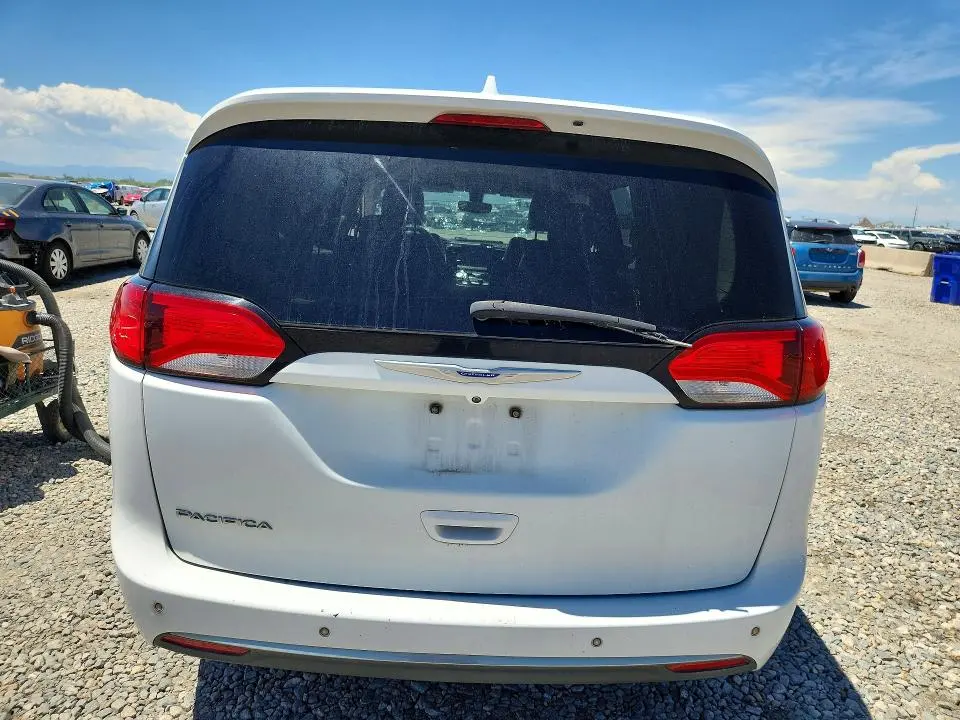 2018 CHRYSLER PACIFICA TOURING L PLUS  