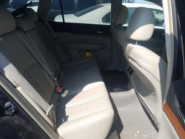 2013 SUBARU OUTBACK 3.6R LIMITED  