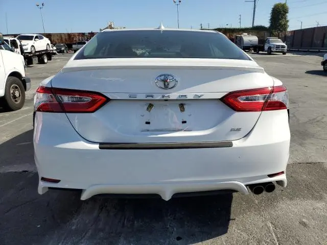 2020 TOYOTA CAMRY SE  