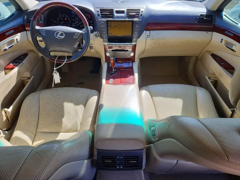 2010 LEXUS LS 460  