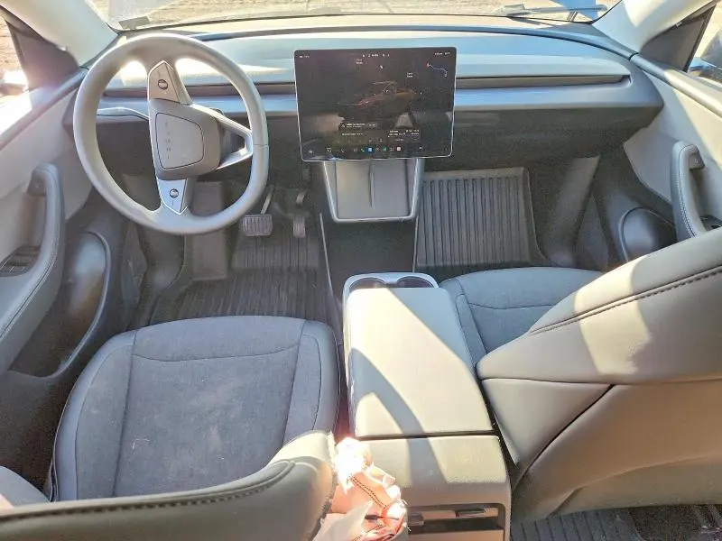 2026 TESLA MODEL Y   