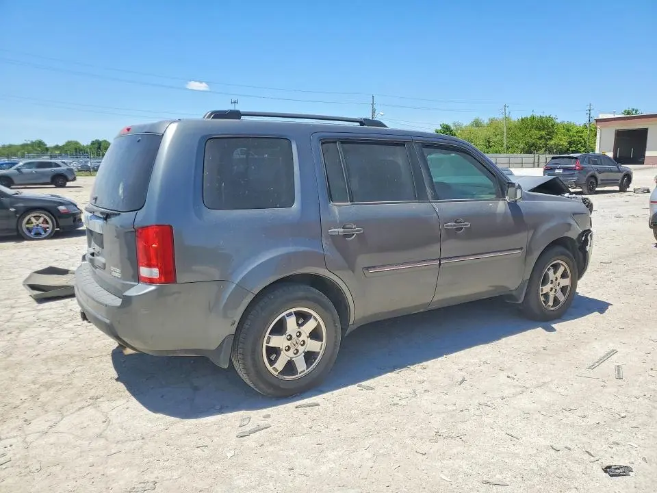 2011 HONDA PILOT TOURING  
