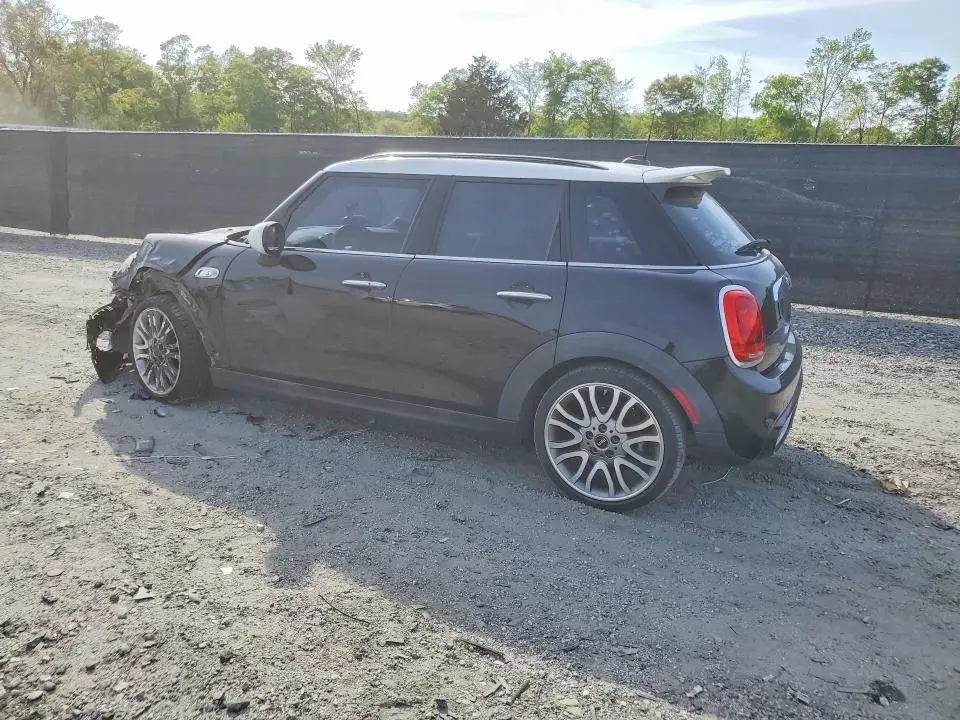 2017 MINI COOPER S  