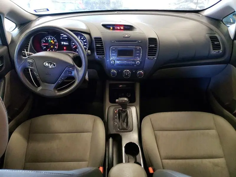 2016 KIA FORTE LX  