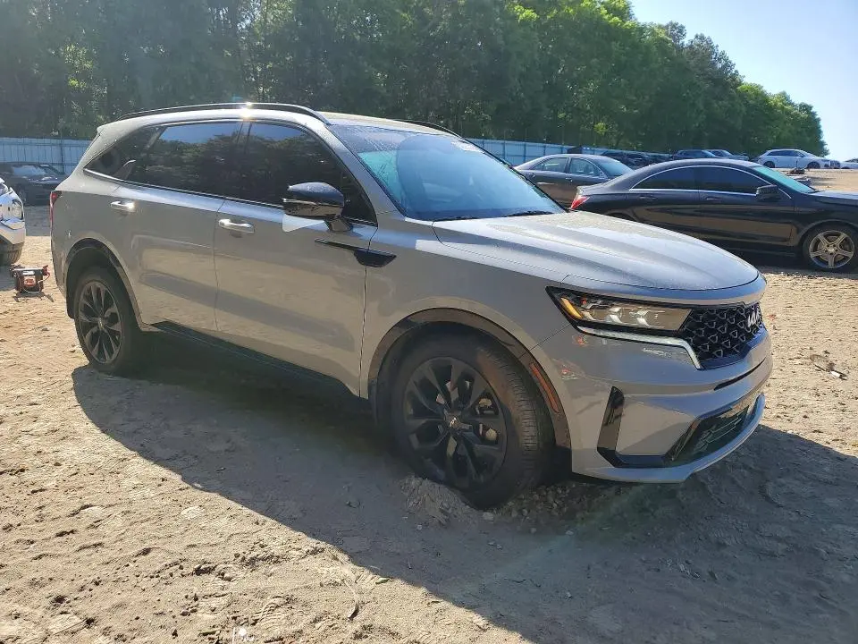 2022 KIA SORENTO SX  