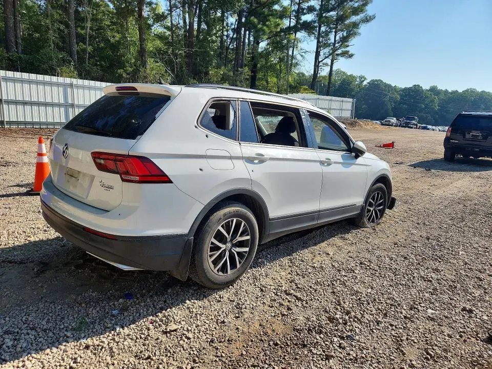 2021 VOLKSWAGEN TIGUAN S  