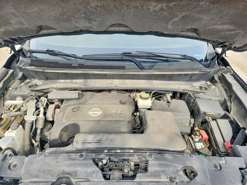 2015 NISSAN PATHFINDER SV  