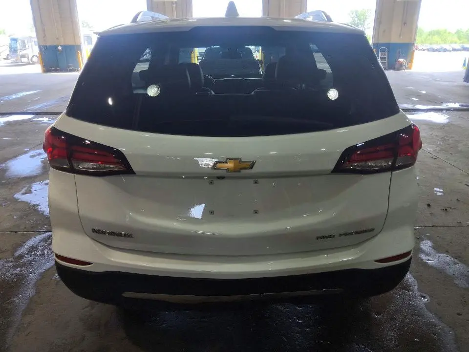 2022 CHEVROLET EQUINOX PREMIER  