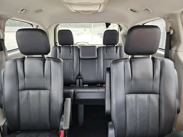 2012 CHRYSLER TOWN & COUNTRY TOURING  