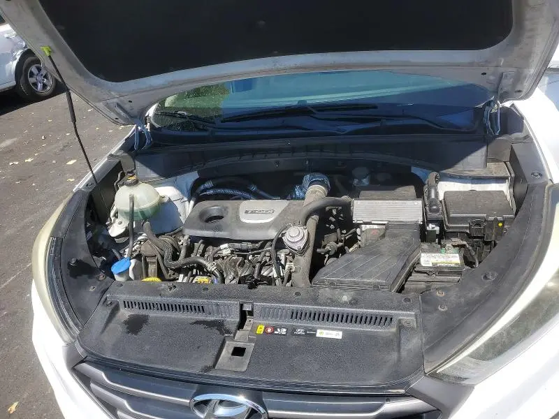 2016 HYUNDAI TUCSON SPORT  